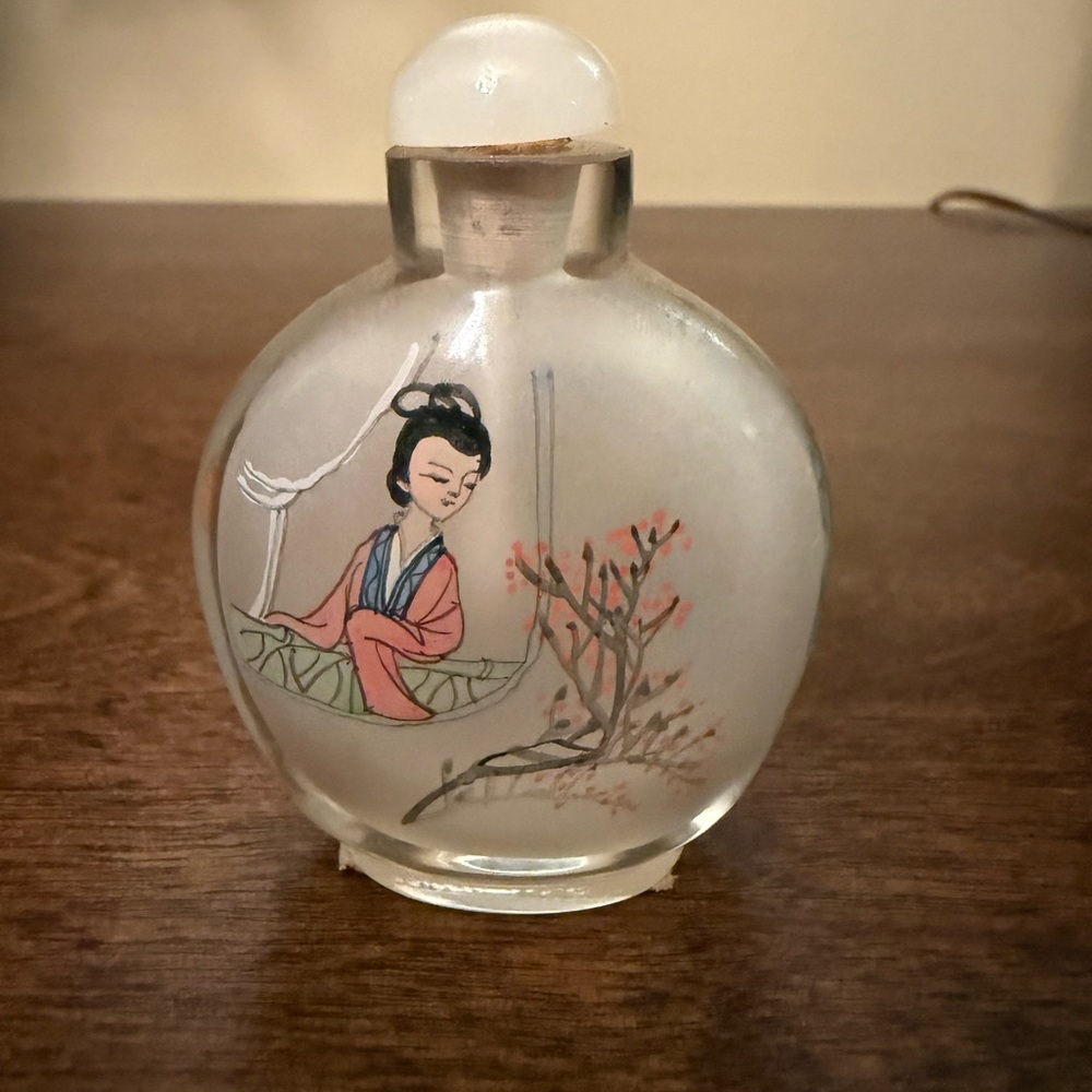 Vintage Chinese Reverse Hand-Painted Snuff Bottle Maiden / Floral Butterfly